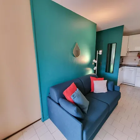 L'escapade - T2 En Centre Avec Terrasse, Clim Et Wifi * Le Lavandou